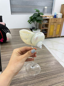 Vasos de agua Seashell con logotipo personalizado: ideales para eventos corporativos, resorts de playa y productos de marca de alta gama. - Product Image 2