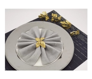 Anneau de serviette en métal, décoration de table de luxe, porte-serviettes de table fait à la main, réutilisable pour l'hôtellerie - Product Image 5