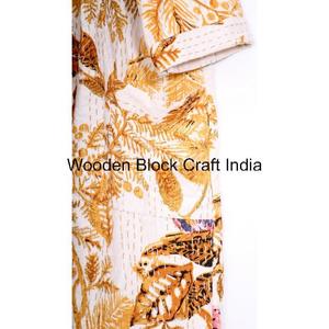 Magnifique robe kimono décontractée pour femmes en coton pur fait main, matelassée Kantha, longue, pour l'hiver et l'automne, broderie florale multicolore, ceinture - Product Image 2
