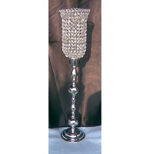 Vela decorativa de huracán para boda/soporte de Pilar pieza central que complementa otros portavelas linternas y tarros - Product Image 1
