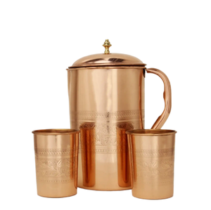Pichet et verre de gravure en métal de cuivre de haute qualité avec logo personnalisé disponible pour un usage domestique d'hôtel de restaurant - Product Image 1