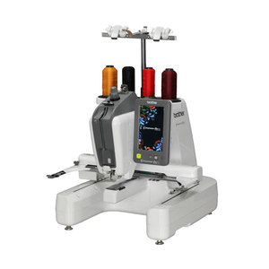 Máquina de Bordar Computarizada de Alta Velocidad Entrepreneur One PR1X, de Una Sola Aguja, con Garantía de Más de 5 Años - Product Image 2