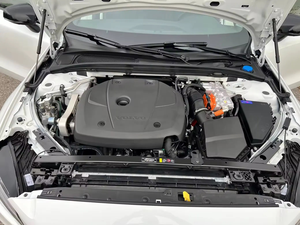 Clean 2020 L E X U S LX 570 édition blanche SUV 5.7L modèle LX 570 véhicule pas cher à vendre - Product Image 3