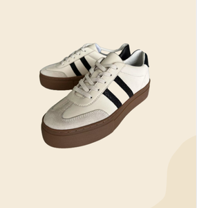 Baskets en tricot tendance unisexes pour un style de vie urbain actif, chaussures de course respirantes et antidérapantes en maille pour un usage quotidien au printemps - Product Image 1