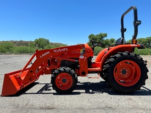 Vente en gros Tracteur Kubota avec chargeur frontal et accessoires pour pelleteuse Chargeur complet sur pneus neuf d'occasion avec composants centraux - Product Image 5