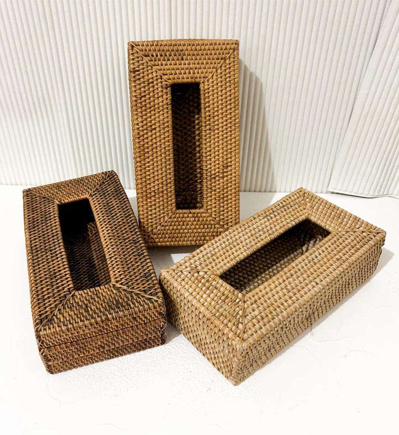 เหลืองอ่อน