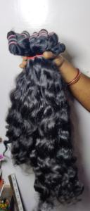 Extensions de cheveux tissés à la machine, 100% cheveux humains vierges brésiliens Remy, double trame, 100g, ondulations naturelles, boucles, noir naturel - Product Image 6