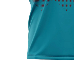 Conjunto de Camiseta y Pantalones Cortos Deportivos Personalizados para Entrenamiento de Fútbol, Manga Corta, con Logotipo y Texto Impresos, 100% Poliéster - Product Image 5