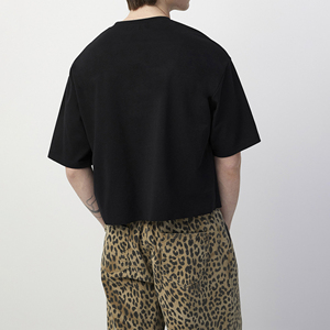 Camiseta con gráfico de peso pesado de 240gsm de gran tamaño para hombre, ropa de calle de 100% algodón, estilo personalizado, corte cuadrado recortado con logotipo - Product Image 2