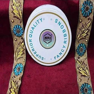 Algodón impreso 15mm Tamaño del rollo azul dorado estilo tradicional cinta de lujo para bordado y decoración embalaje - Product Image 3