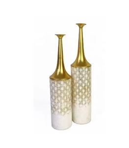 Conception en relief bouteille forme fleur Vase maison et jardin décoration métal Vase fête de mariage table décor Vases - Product Image 1