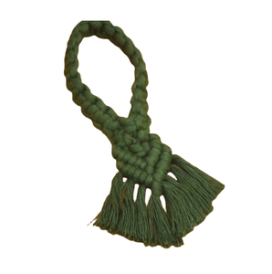 Anneau de serviette multicolore et fantaisie en macramé créatif et décoratif pour les accessoires de décoration de table. - Product Image 4