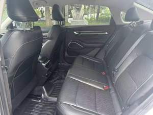 Vehículos SUV Emgrand 2023-2025 FWD Usados, Color Interior Claro, Opciones de Motor a Gasolina y Eléctrico, Precio Económico en Línea, China - Product Image 3