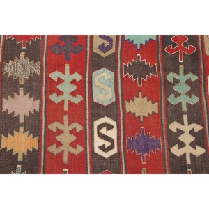 พรมวินเทจขนาดใหญ่ 5.6x7.9 ฟุต พรมขนสัตว์ลายดอกไม้สีแดงสไตล์ตุรกี - Product Image 3