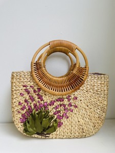 Nouvelle collection de sacs à main de style vintage Élégamment fabriqué en jacinthe d'eau naturelle chic fièrement fabriqué au Vietnam deux chic respectueux de l'environnement - Product Image 6