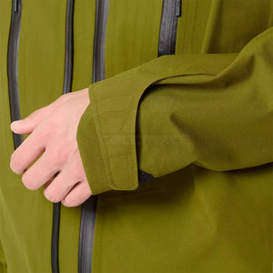 Veste de ski à capuche pour homme avec fermeture éclair, respirante, imperméable et chaude pour l'hiver – Service OEM, vente en gros - Product Image 4