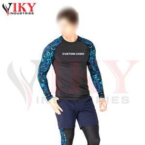 Rashguard de combat MMA personnalisé, léger, de qualité supérieure, design sublimé, vêtements de fitness pour hommes - Product Image 2