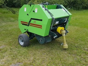 Nouvelle presse à foin ronde en paille Mini presse à foin ronde pour les fermes avec approbation des agriculteurs/Machine agricole Presse à foin ronde pour les fermes - Product Image 6