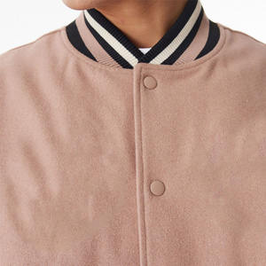 Chaqueta de bombardero de cuero de lujo personalizada, bordado de peso pesado, chenilla abotonada, forro acolchado, lona, cuello levantado, parte delantera, para hombre - Product Image 5