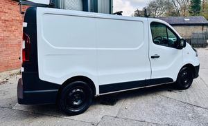 RENAULT TRAFIC 1.6DCI SL27 120 BUSINESS E6 PANEL, occasion, conduite à gauche/droite, 2020 - Product Image 4