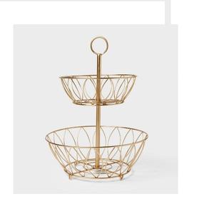 ตะกร้าใส่ผลไม้ทรงกลม ดีไซน์หรูหรา ทำจากลวดเหล็กเคลือบสีดำ สำหรับตกแต่งเคาน์เตอร์ครัวหรือโต๊ะ - Product Image 4