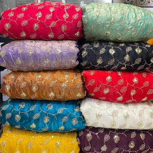 Tissu jacquard brodé complexe, textile haut de gamme, motif à sequins pour accessoires de mariage et vêtements - Respirant et antistatique - Product Image 1