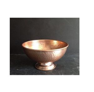 Bol de service traditionnel en laiton de la meilleure conception avec un travail complexe parfait pour un intérieur luxueux et un style d'événement - Product Image 5