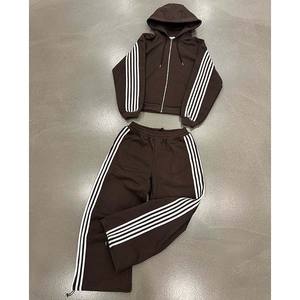 Nouveau design sur mesure, survêtement brodé délavé, strass, sweat à capuche pour homme, survêtement délavé à l'acide, en vente - Product Image 1