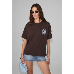 GRIMELANGE SAHARA Camiseta de mujer 100% algodón orgánico con estampado de vainilla suave - Product Image 5
