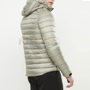 Veste d'hiver matelassée de qualité supérieure, très vendue, chaude et confortable pour homme, en vente en ligne - Product Image 4