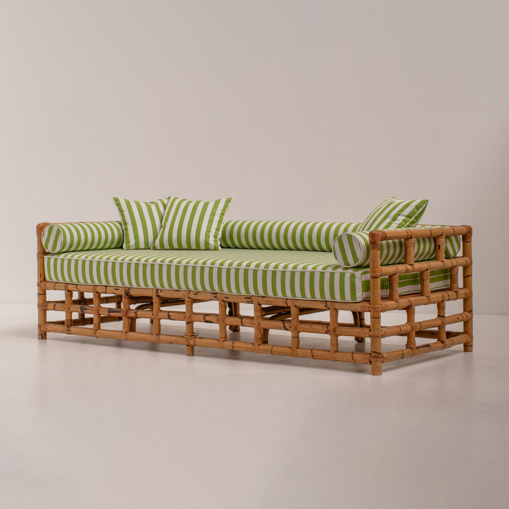 ธรรมชาติ