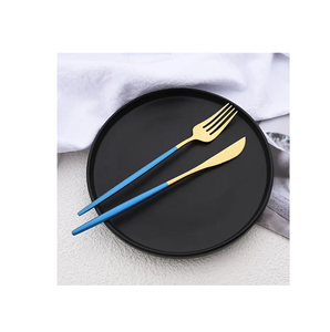 Ensemble de couverts en acier inoxydable noir avec miroir, fourchette et couteau - Product Image 1