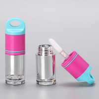 OMI coloré métalliser ruban étiquette personnalisée tube de brillant à lèvres vide grande brosse mini emballage de brillant à lèvres unique avec trou de porte-clés