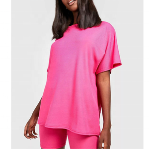 Conjuntos de gran tamaño con hombros descubiertos para mujer, ropa informal de moda urbana, camisetas sexys bordadas, 95% algodón, 5% licra, Verano - Product Image 1