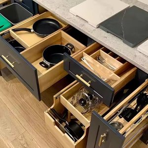 ตู้ปั่นไม้แข็งสีขาวดีไซน์คลาสสิกสไตล์อเมริกันปรับขนาดได้ - Product Image 5