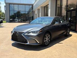 2025 asequible lLex-uss ES 300H Base - Product Image 2