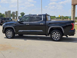 NUEVA Toyota Tundra Edición 1794 HV 2023 de Construcción Estándar - Product Image 2