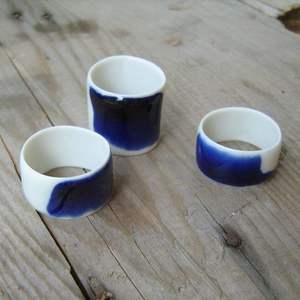 ที่วางแหวนผ้าเช็ดปากเรซิน Terrazzo สําหรับงานแต่งงานและอาหารค่ําที่วางแหวนทิชชู่บนโต๊ะอาหารที่วางผ้าเช็ดปากทรงกลมในราคาที่ดีที่สุด - Product Image 3