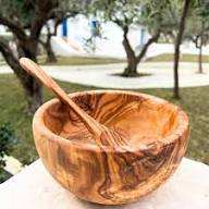 Tazón Decorativo Ecológico de Madera de Olivo Hecho a Mano con Madera Mediterránea Densa y Duradera - Product Image 4