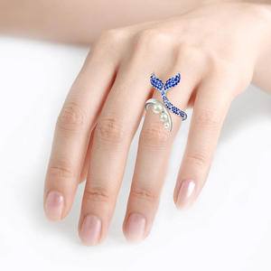Bague éternité Jeulia Dancing by the Moonlight en argent sterling avec fausses perles et motif queue de sirène - Product Image 4