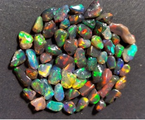
 
 
 Ópalo Negro Premium en Bruto, Piedras Preciosas Naturales Sin Tratar al por Mayor QAZ134, Origen India, Certificado por Terceros para Joyería - Product Image 1