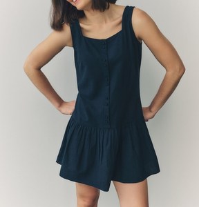 Design Boho tendance Combine confort et style avec une mini robe Boho à col carré bleu marine - Product Image 2