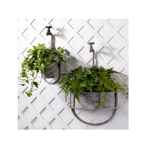 Maceta hecha a mano montada en la pared con acabado de lavado gris forma redonda calidad superior con soporte para decoración de jardín - Product Image 2