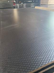 Contrachapado Fenólico de Vietnam, Contrachapado Recubierto con Película Negra Antideslizante, Pegamento WBP - Product Image 3