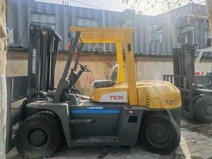 סיני 7טון מכונת כבד זולה 4 x4 גלגל יפן t70 ס "מ בשימוש מלגזה סולר מלגזה עם מזלג - Product Image 3