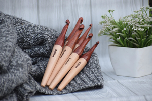Handmade Rosewood <b>Crochet</b> <b>Hook</b> Set Handmade Multiwood Yarn Tools For Knitting And Crocheting - Product Image 2