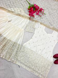 Optimización del título: Ndian Conjunto de bordado de lentejuelas Diseñador paquistaní Ropa étnica Conjunto de 3 piezas Georgette Vestido étnico listo para usar - Product Image 3