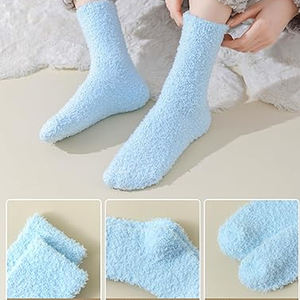 Vente en gros de chaussettes en coton Chaussettes d'été trois roses Chaussettes de sport pour femmes Style fin Nouvelle mode 2025 - Product Image 4