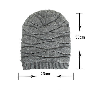 Chapeau d'hiver en laine 100% de qualité supérieure, vente en gros, logo imprimé personnalisé, respirant, jacquard, unisexe, adultes, fabriqué au Pakistan - Product Image 5