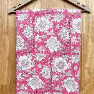 Tela de algodón 100% con estampado de bloques a mano para ropa de vestir al por mayor a precio de fábrica - Product Image 1